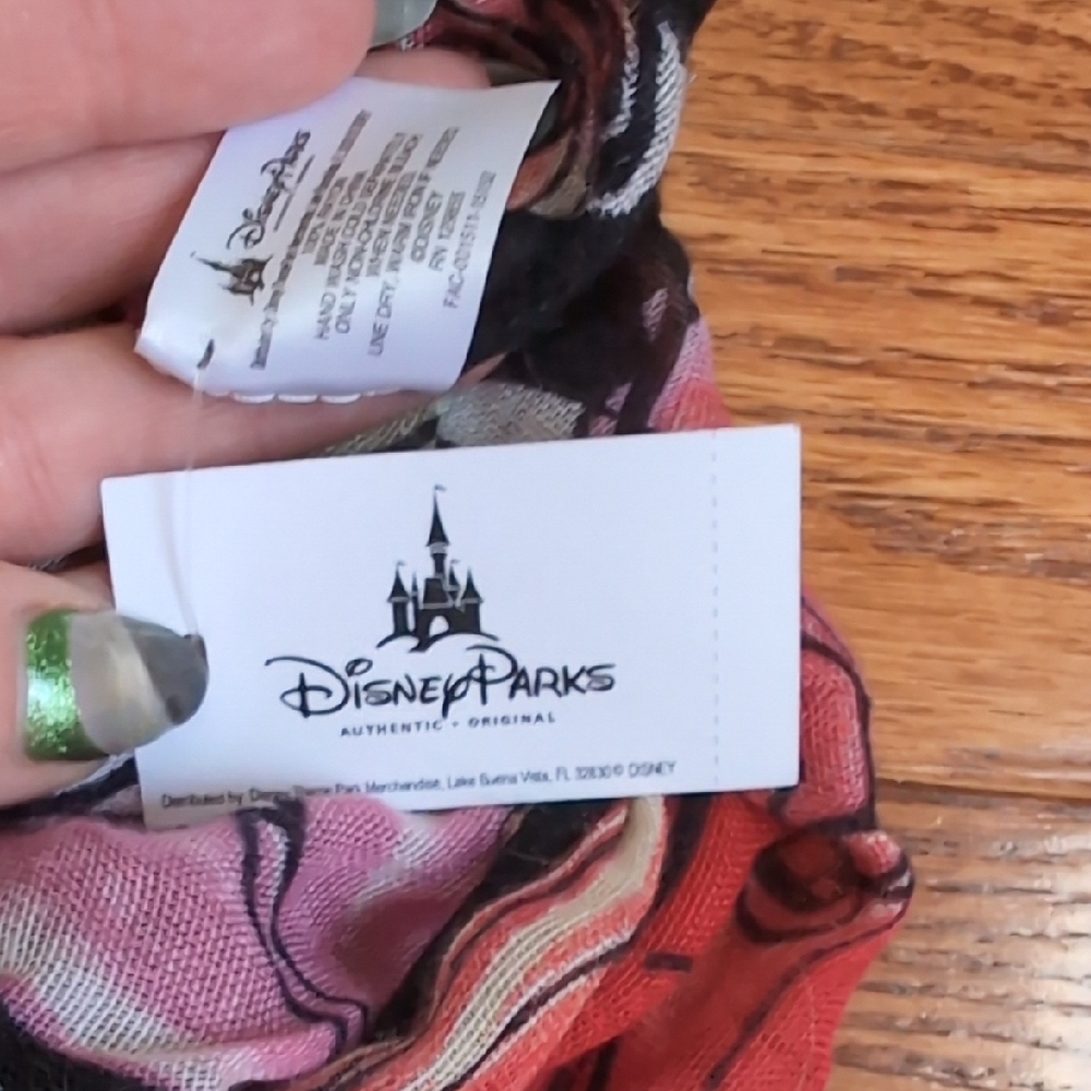 Disney Princess Scarf - Picture 2 of 2